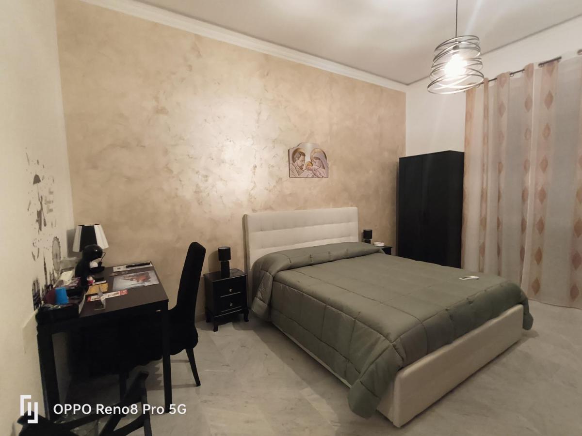 B&B Centrale Мессина Экстерьер фото